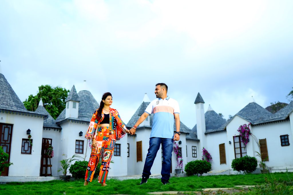 pre wedding photography in nashik